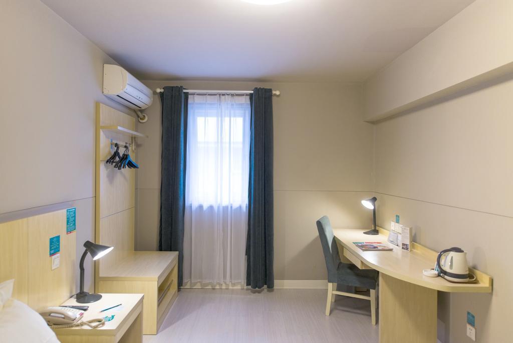 Jinjiang Inn Select Wuhan Chu Hehan Street Shuiguohu ภายนอก รูปภาพ
